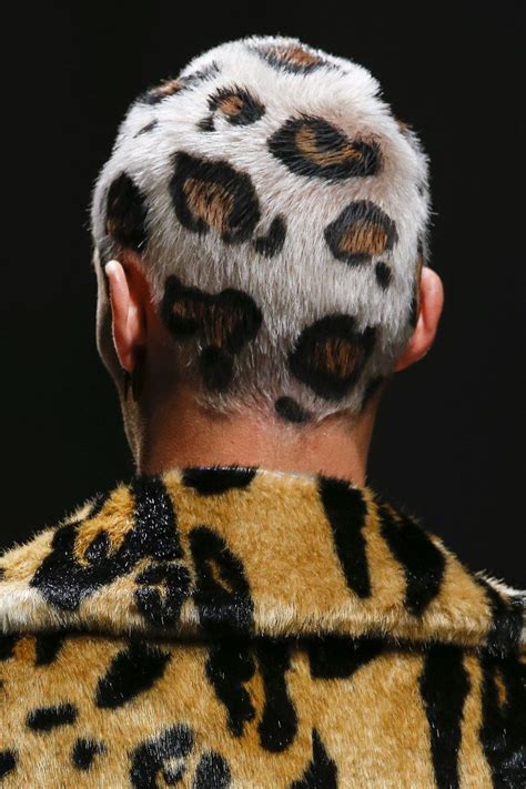 Based on an usual color variation, an additional cheetah species was described in 1927 — a. Pin on Hair