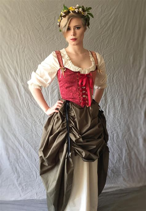 4 Color Brocade Renaissance Festival Wench Corset Bodice Etsy Renaissance Fair Costume