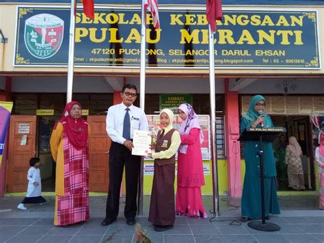 Berdasarkan kbbi atau kamus besar bahasa mahalnya biaya pendidikan tidak hanya pada sekolah dasar atau sekolah tingkat pertama atau akhir. Corat-coret Warga SK Pulau Meranti: MAJLIS PENYERAHAN ...