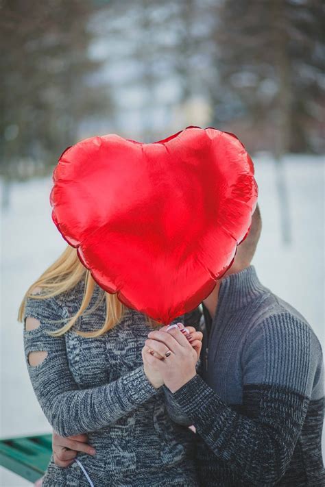 25 Stylish Couple Holding Hand DP for Facebook 2020 ... Here are girls dp, stylish girls dp, girls dp for whatsapp and girls dp for facebook hd download, unique dp for girls.