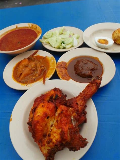 It's said that a trip to penang is not valid until you. Gostan Sikit: Nasi Kandar Deen Maju - Jln Gurdwara