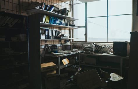 Five Reasons Why A Messy Office Is Bad For Your Business