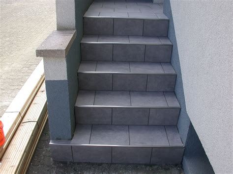 Auch die optik muss stimmen. Fliesen Brossart - Treppen