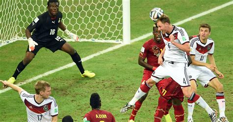 World Cup Klose Ties Scoring Record As Germany Escapes Vs Ghana 2 2