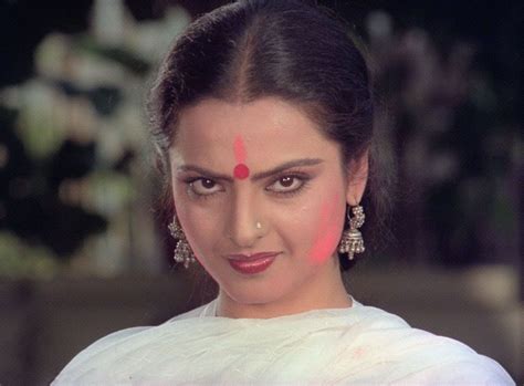 Find the perfect rekha stock photos and editorial news pictures from getty images. Rekha ji | Rekha actress, Bollywood makeup, Beautiful ...