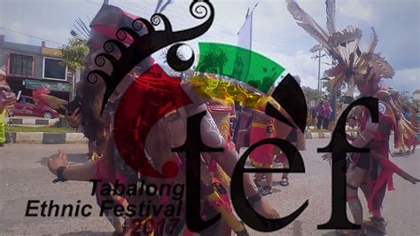 KEMERIAHAN TABALONG ETHIC FESTIVAl 2017 PAKAI BAJU ADAT DAYAK DAN