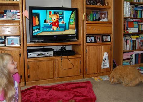 Airing My Laundry One Post At A Time Daniel Tiger Goes To School