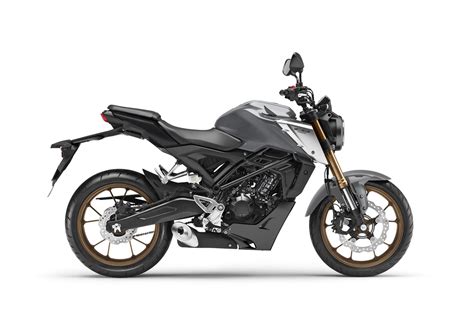 The hunter cub was supposed to make its debut this week at the osaka motorcycle show, but due to the coronavirus, honda will instead showcase it as part of a virtual motorcycle show on march 27. 2021 HONDA CB125R
