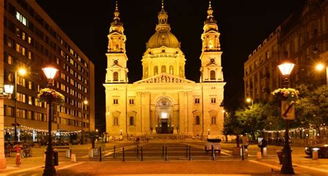Night Tours And Nightlife In Budapest