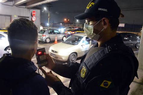 Blitz da lei seca em Palhoça flagra 45 motoristas sob efeito de álcool