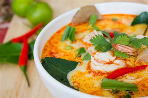 Make sure you have all ingredients ready to toss into the wok as once you start cooking, things thai food is seasoned well but i am most careful not to oversalt. Top 5 Thai Dishes to Try While in Phuket | Elephant ...