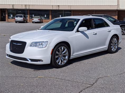 Pre Owned 2017 Chrysler 300 Limited Rwd 4dr Car