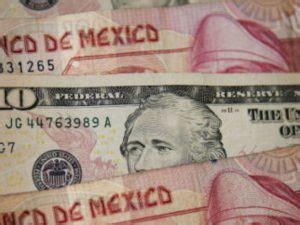 Is casa de cambio = currency exchange in english. ¿Dónde cambiar Pesos Argentinos en México? - Cambio Peso Dolar