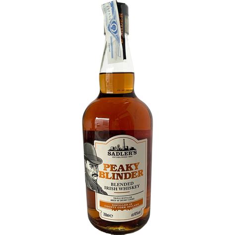 Synopsis in the aftermath of the great war, returning soldiers, newly minted revolutions and criminal gangs are fighting for survival in a nation rocked by. Peaky Blinder Irish Whiskey Comprar Whisky online Licorea