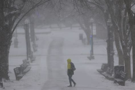 Thundersnow Has Been Reported In New England But What Exactly Is It