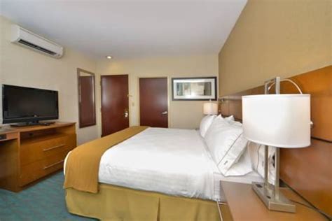 Property is also known as. Holiday Inn Express Kennedy Airport NEW YORK JFK Airport ...