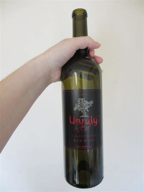 Directions to quickly remove wine bottle labels: How to Remove Wine Labels for Art and Scrapbooking ...