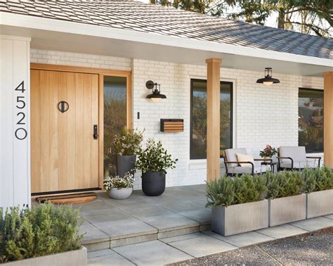 Three Ways To Style Your Front Porch