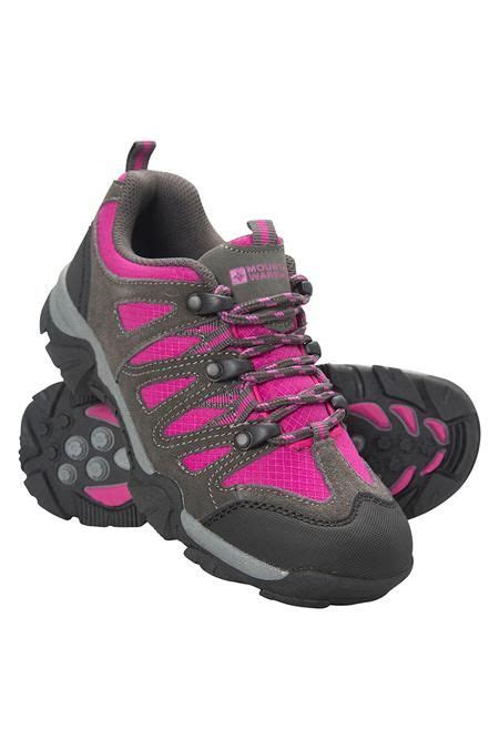 The metro shoes store near you offers a wide range of shoes ideal for men, women and kids for every occasion. Cannonball Kids Walking Shoes | Kids shoes near me, Kids ...