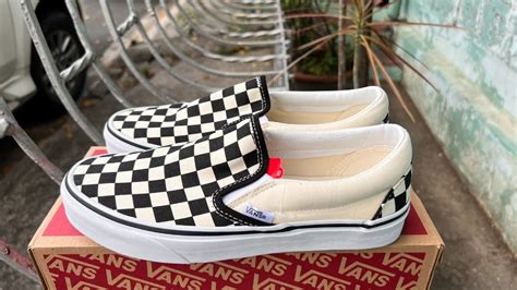 Vans Classic Slip On Checkerboard Womens Fashion Footwear Sneakers