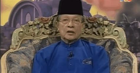 Ramai tumpang berdebar apabila penyimpan mohor besar raja raja lupa nama raja perlis загрузил: PENYIMPAN MOHOR BESAR RAJA-RAJA MENINGGAL | Gilerahh