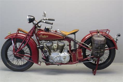 Based on the census, the average number of people in a household was 4.1. Indian 1930 101 Scout 750 cc 2 cyl sv - Yesterdays
