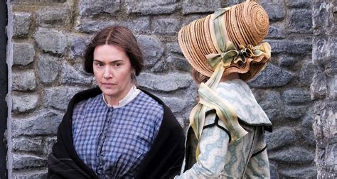 Kate winslet slowly illuminates mary from the inside, passion fighting caution beneath that while it's a shame that ammonite falls short of being extraordinary, there's plenty to appreciate, and ronan. Kate Winslet Looks Unrecognizable While Filming 'Ammonite ...