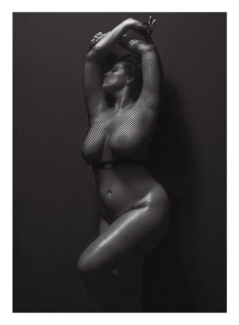 Ashley Graham Poses Nude For V Magazine And Recalls Her Christian