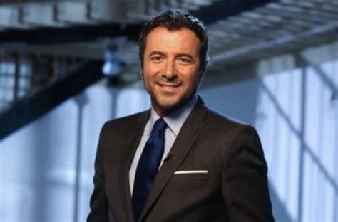 Now you can see the place itself even not traveling. Bernard Montiel sur RFM le week-end