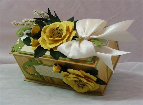 We did not find results for: Appel Quilling Garden: Yellow Rose Gift Box