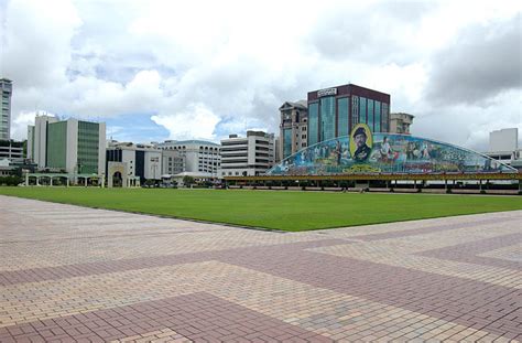 Bandar Seri Begawan, Brunei - Tourist Destinations