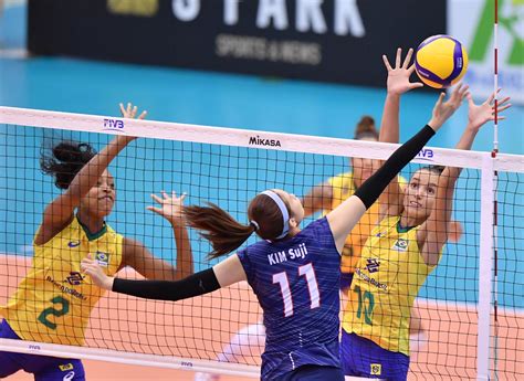 Seleção brasileira de voleibol feminino é a seleção nacional feminina de voleibol do brasil. Vôlei feminino: Brasil não tem mais chance de pódio na ...