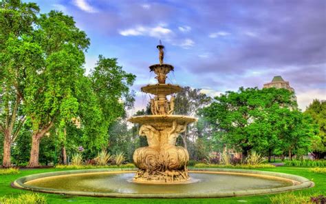 The carlton bag is symbolic of inspired business thinking in over 60 countries. Carlton Gardens - BBQ, Playground & Tennis Map, Melbourne