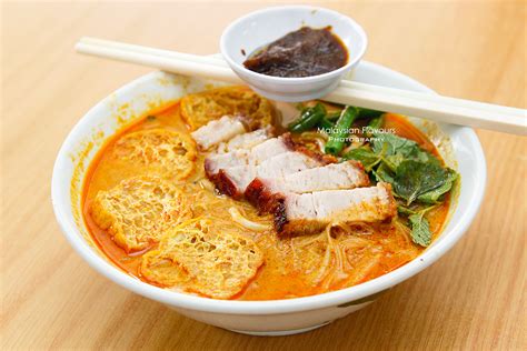 Ada dua gerai yang menjual kacang rebus ni, berasap lagi wap panas nya untuk mempastikan kacangnya sentiasa panas. Suukee Coffee @ Yau Hau Fook SS2: Teluk Intan Mee Rebus ...