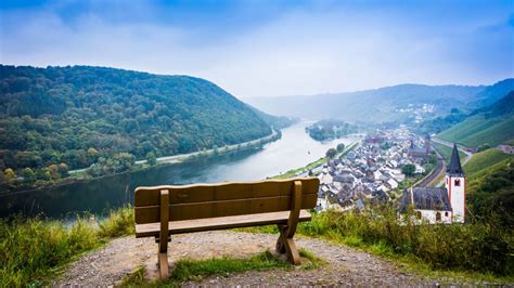 The Moselle Valley A Discovery Itinerary French Moments