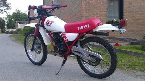 Tras diez años de crecimiento. Yamaha DT50 - Wikipedia