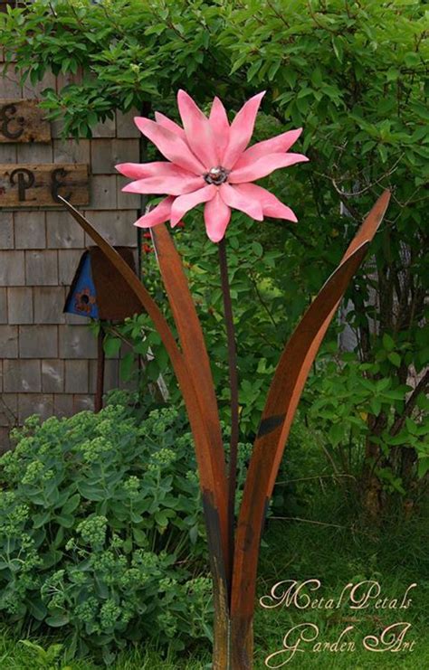 We facilitate the most gorgeous collection of metal garden sculpture in various designs, patterns and textures. Metal Petals Garden Art ~ Unique Home & Garden Decor ...