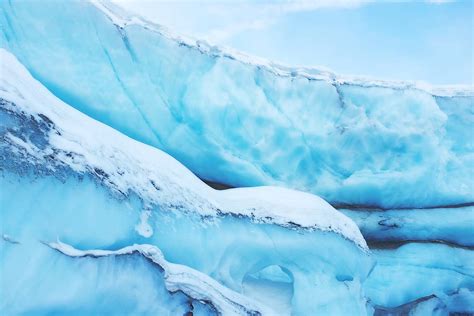 White Glacier Ice Background 1080p 2k 4k 5k Hd Wallpapers Free