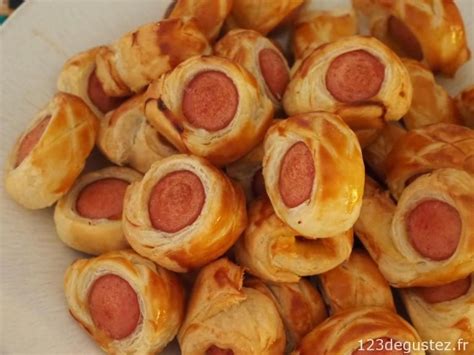 D'une simplicité enfantine, cette recette apéritive est très ludique et parfaite pour accueillir les invités de noël avant de passer à table. Feuilletés apéritif délicieux | Feuilletés apéritif ...