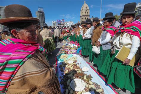 Bolivia Comienza Los Festejos Del Año Nuevo Aimara Con Un Gran Almuerzo
