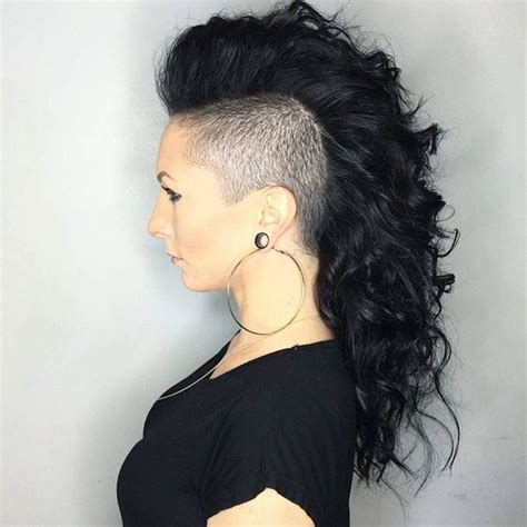 35 Captivating Curly Mohawk Styles For Women Hairstylecamp