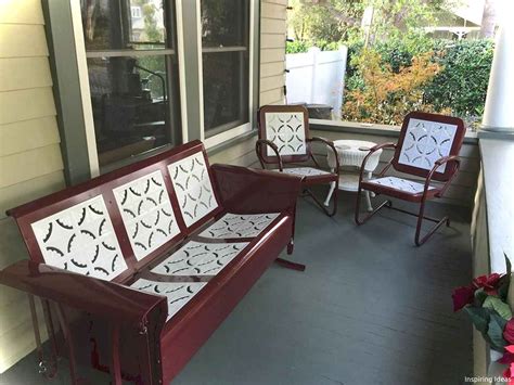 Stunning Front Porches Furniture Ideas 5