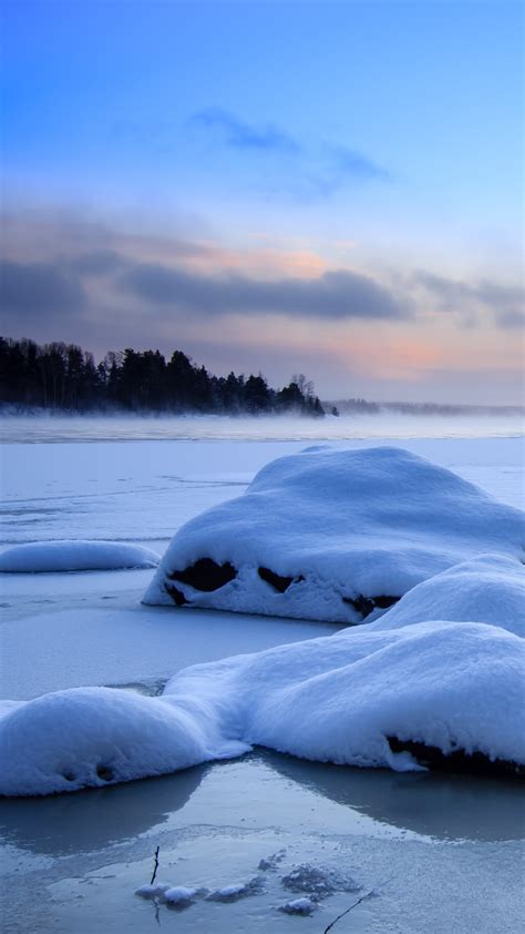 Frozen Lake At Winter Sunset Tampere Finland Windows Spotlight Images