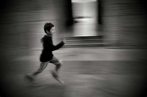 20 Impressive Examples Of Motion Blur Photography