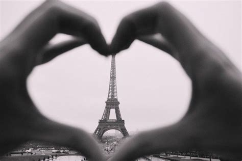 Romantic Things To Do In Paris For Valentines Day Paris Perfect