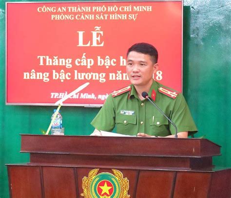 Hà nội tiếp tục rét 16 độ, tp.hcm thay đổi hệ số. TP.HCM: Hơn 100 Cảnh sát hình sự được thăng quân hàm ...
