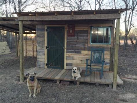 Make your own pallet shed or pallet cabin. Tiny Off Grid Cabin Made from Pallets & Reclaimed Lumber ...