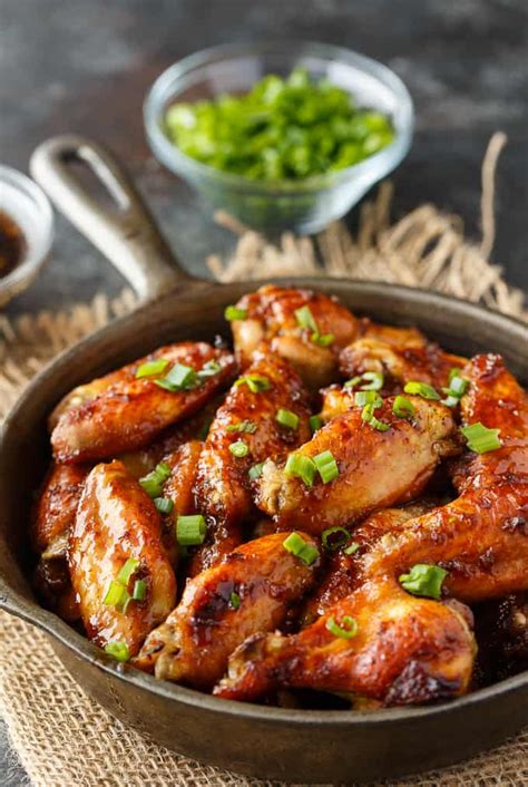 Oven Baked Chicken Wings | Recipe in 2021 | Baked chicken wings oven