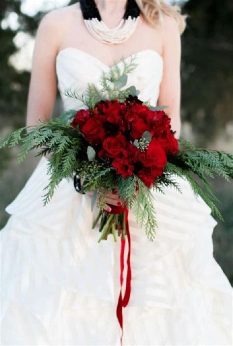 Clients include housewives of orange county. 30 Red and Green Scandinavian Winter Wedding Ideas | Deer ...