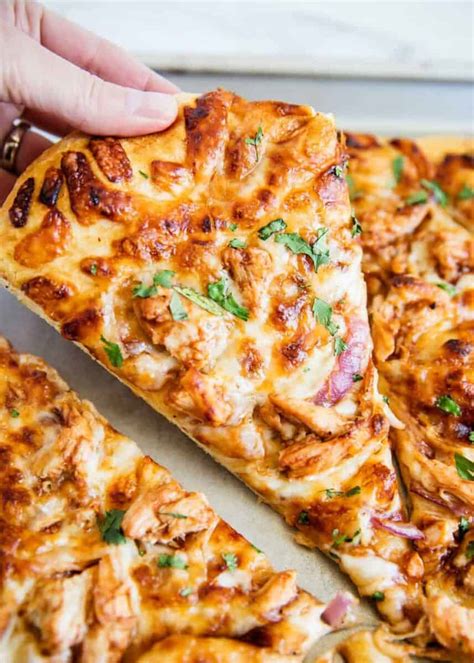 Easy Bbq Chicken Pizza Recipe I Heart Naptime